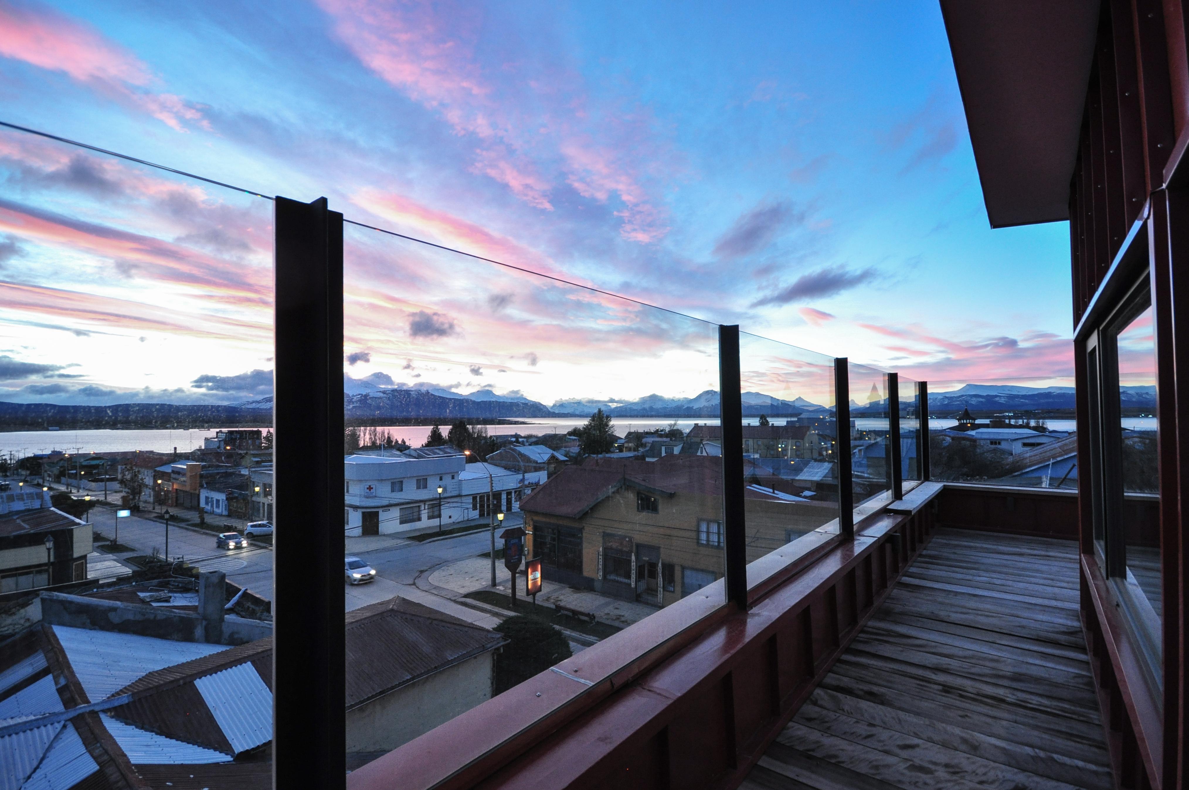 Hotel Vendaval Puerto Natales Dış mekan fotoğraf